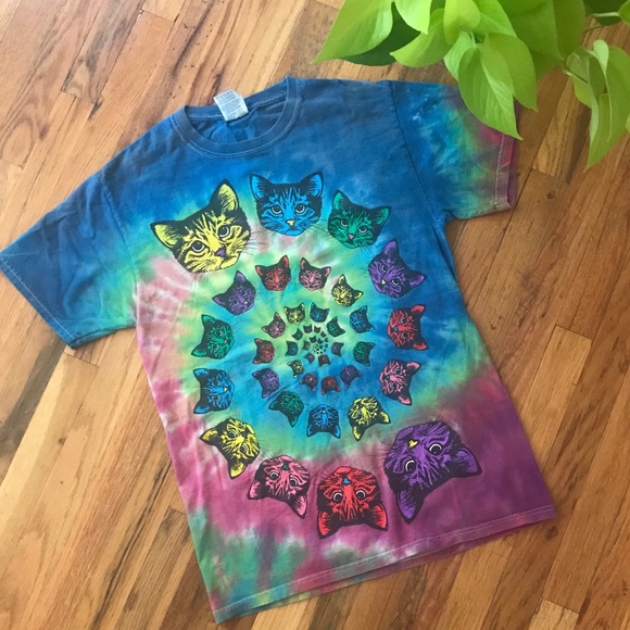 Fruit of the Loom Tops - Cat Tie-Dye Tee